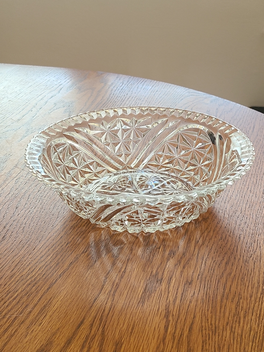 Vintage - Pressed Clear Glass Serving Bowl - Cut Glass Pattern